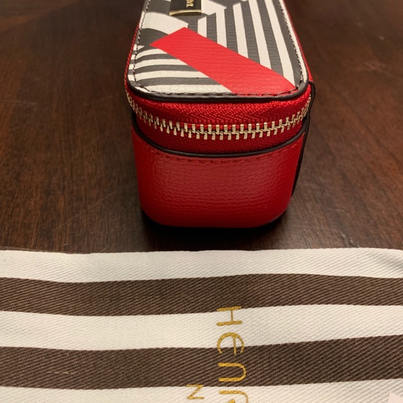 Henri Bendel W57th Lip stick case - Picture 7 of 8